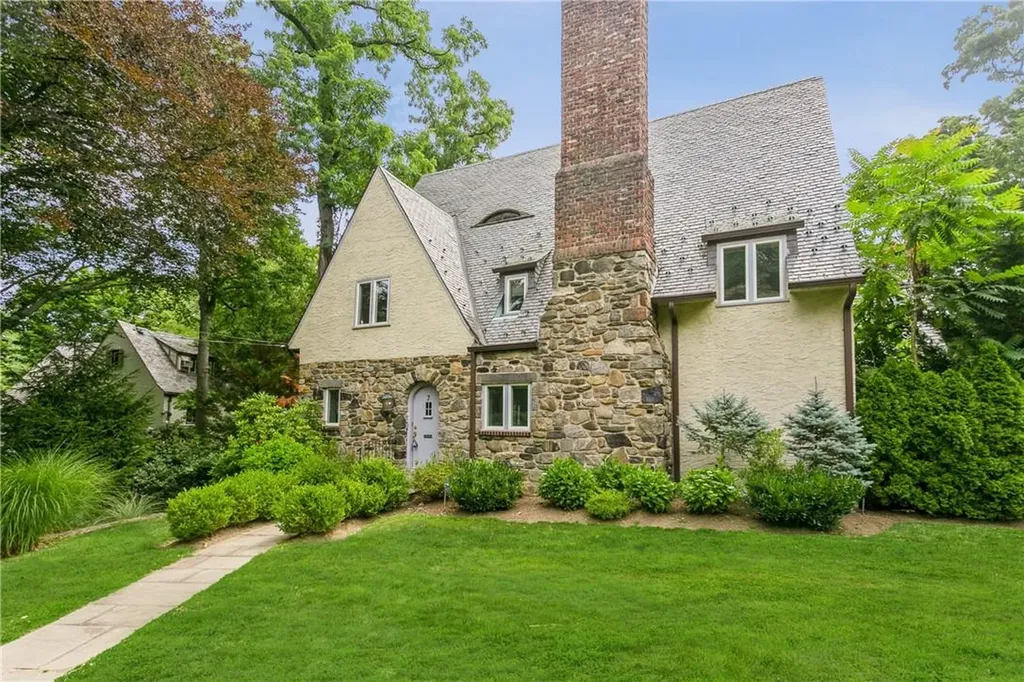 7 Cotswold Way Scarsdale NY 10583