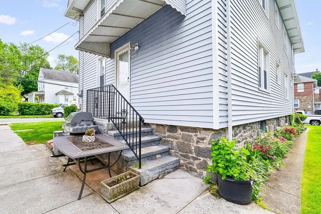 43 Bent Avenue Port Chester NY 10573