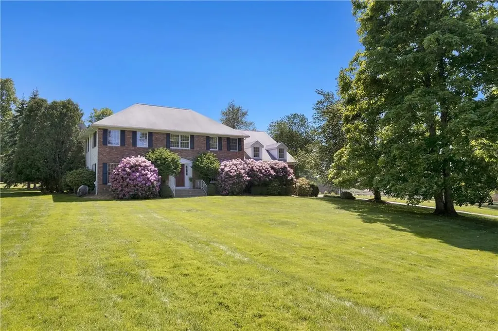 7 Apache Circle Katonah NY 10536