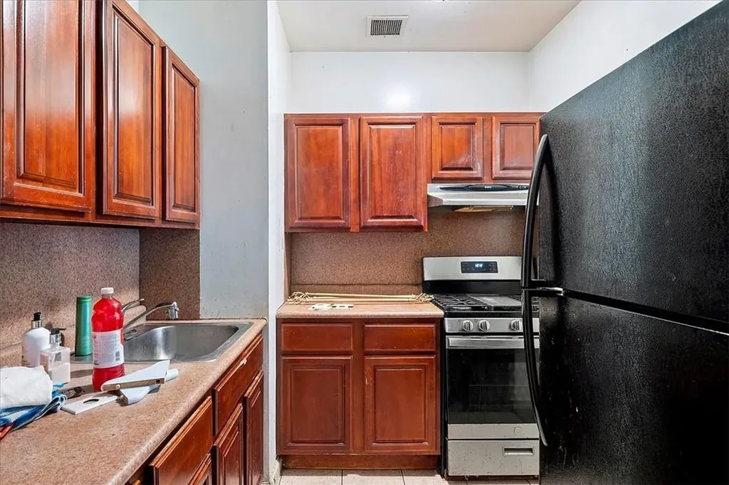 1012 Faile Street Bronx NY 10459