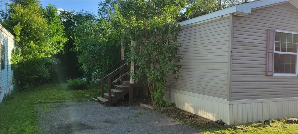 26 Jennifer Court Poughkeepsie NY 12601