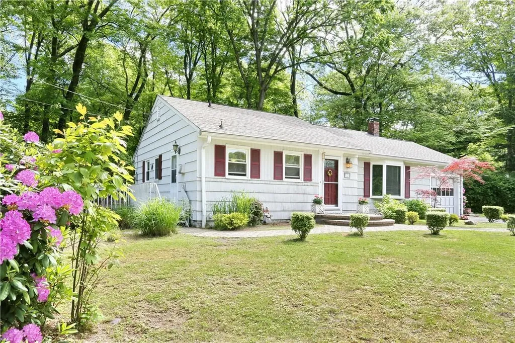 73 Summit Road Spring Valley NY 10977