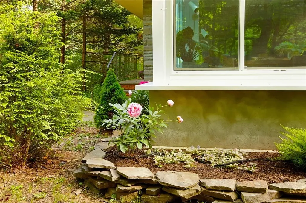 913 Wittenberg Road Mount Tremper NY 12457