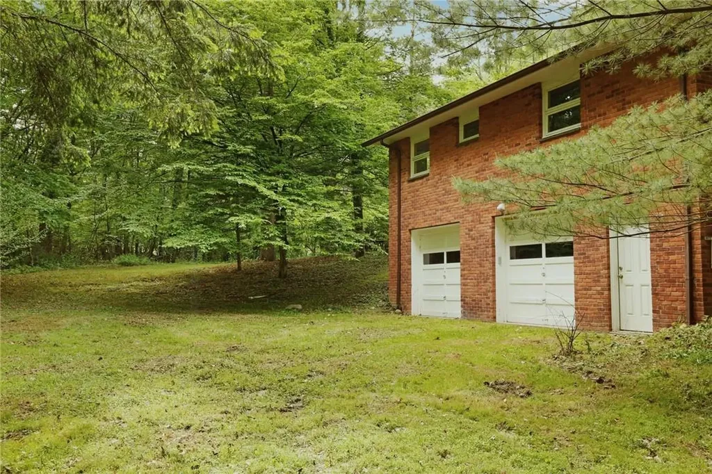 913 Wittenberg Road Mount Tremper NY 12457