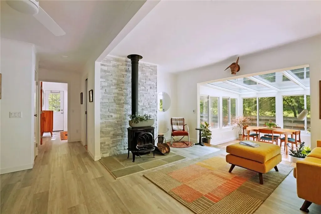 913 Wittenberg Road Mount Tremper NY 12457