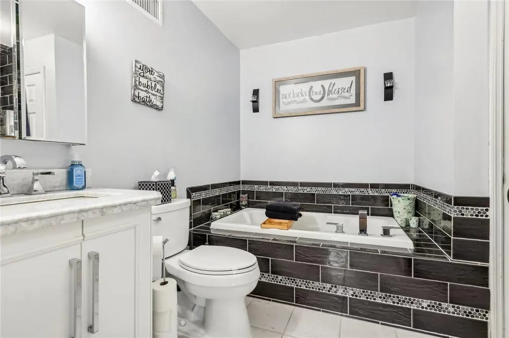 12 Patricks Place Congers NY 10920