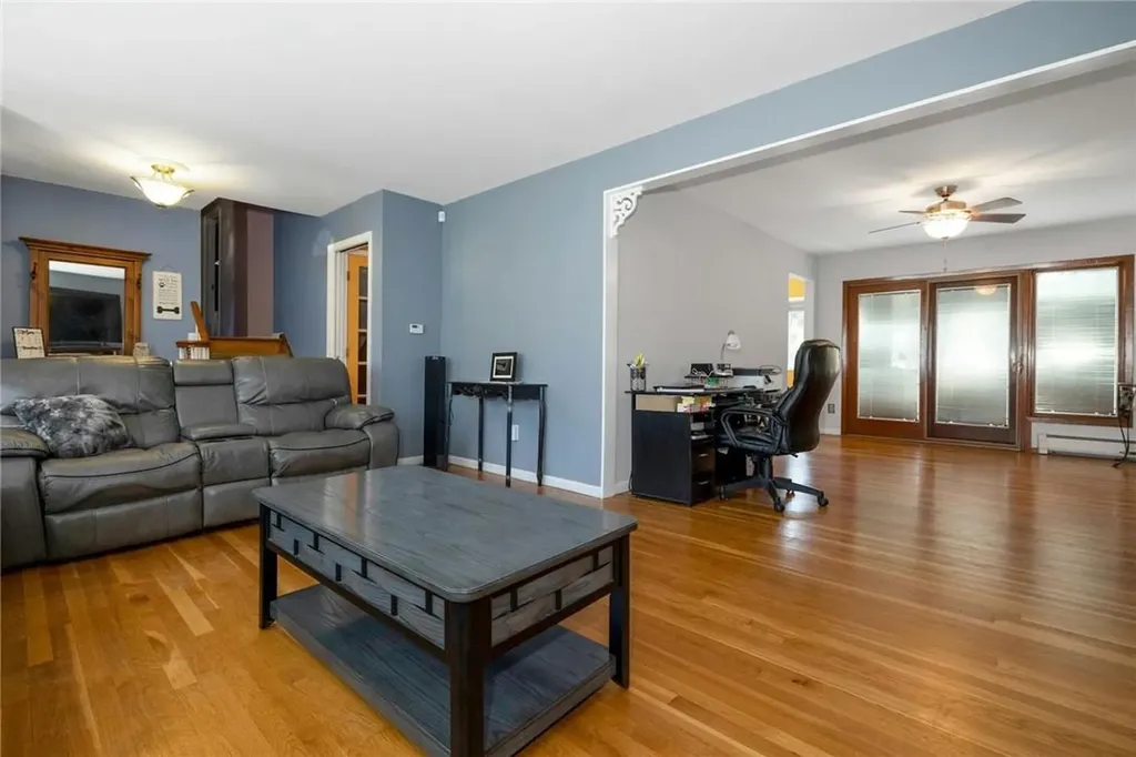 123 Pine Tree Lane Tappan NY 10983