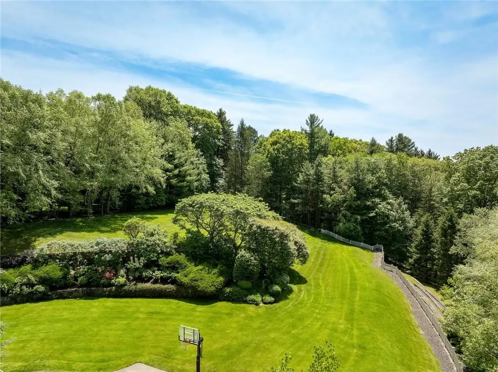 5 Vincent Lane Armonk NY 10504