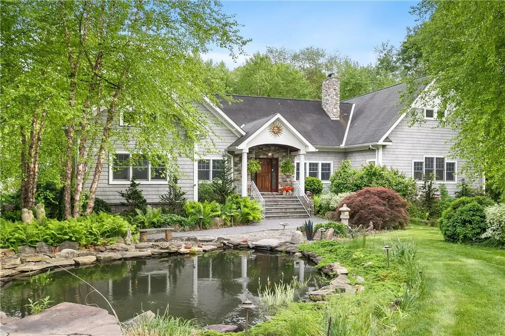 17 Lalli Drive Katonah NY 10536