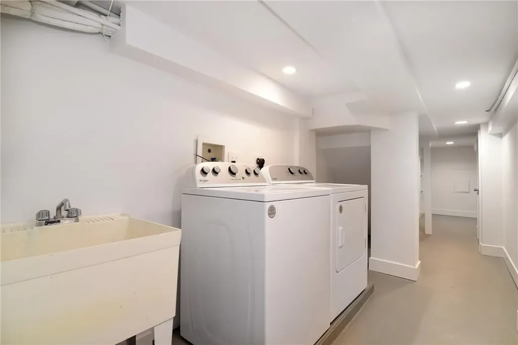 12 Bolton Gardens Bronxville NY 10708