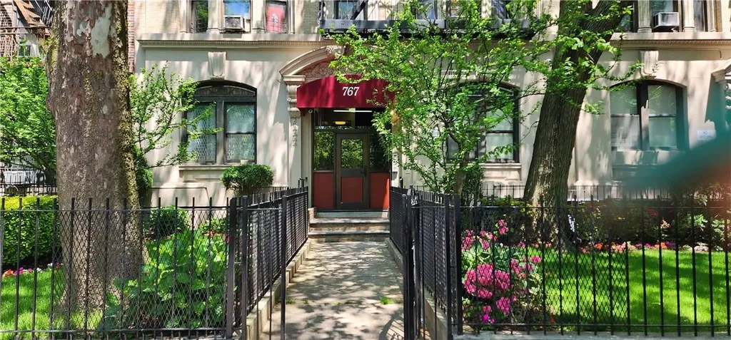767 Eastern Parkway E Brooklyn NY 11213