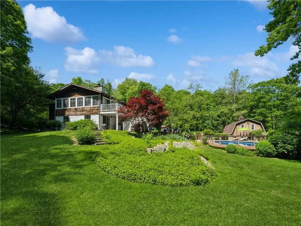 27 Chapman Road Garrison NY 10524