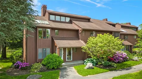 372 Panorama Drive Mohegan Lake NY 10547