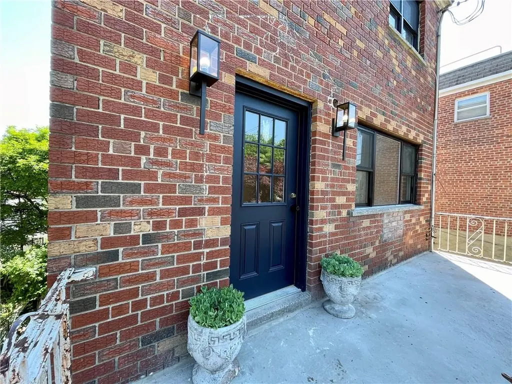 3340 Edson Avenue Bronx NY 10469