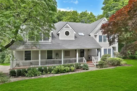 69 Random Farms Drive Chappaqua NY 10514