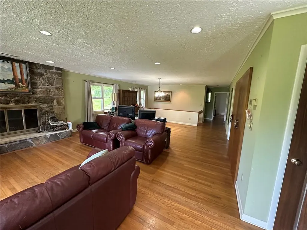 602 E Branch Road Patterson NY 12563
