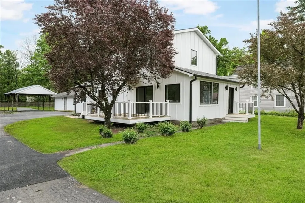 762 Springtown Road Tillson NY 12486