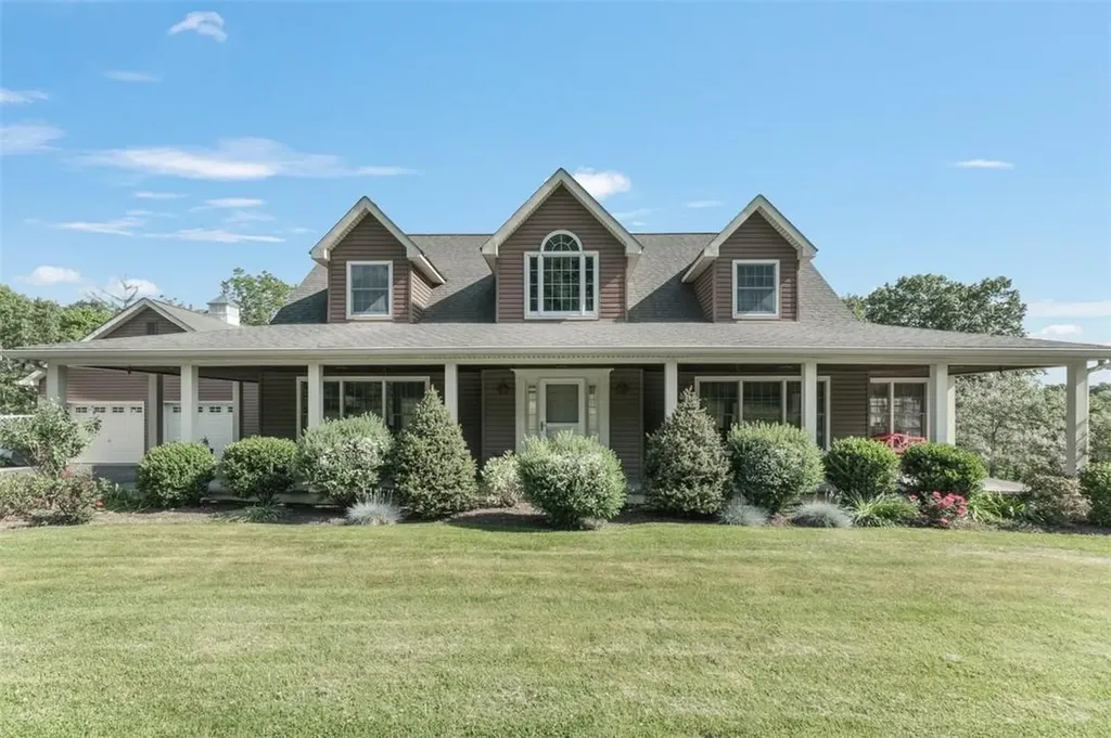 2 Athboy Drive Marlboro NY 12542