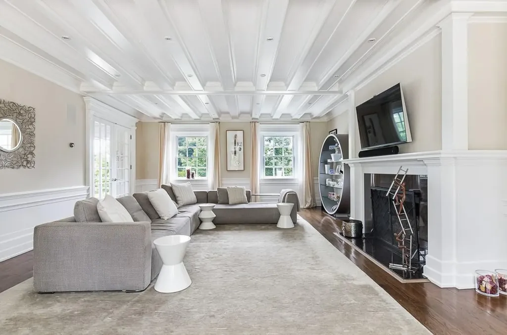 51 Penn Boulevard Scarsdale NY 10583
