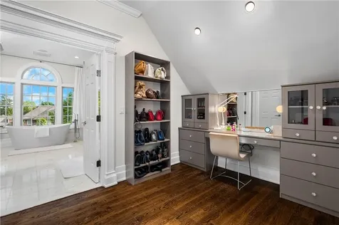 51 Penn Boulevard Scarsdale NY 10583