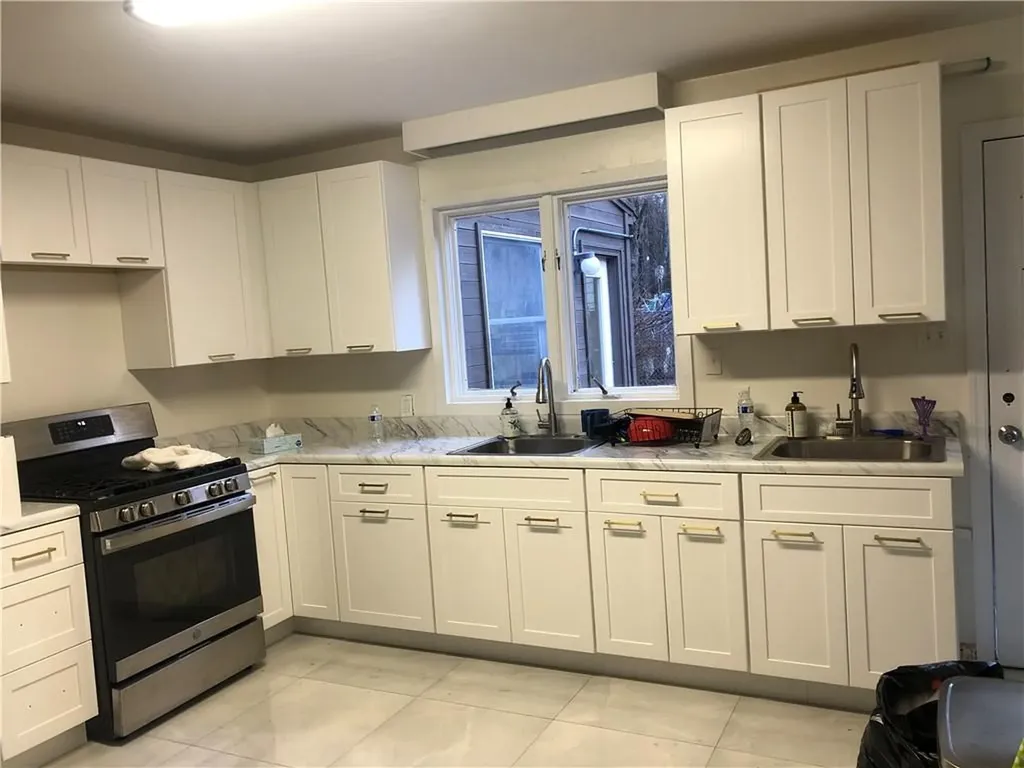 1 Hadassah Lane Spring Valley NY 10977