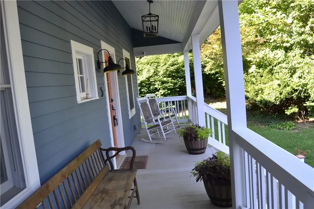 5 Algonquin Road Carmel NY 10512