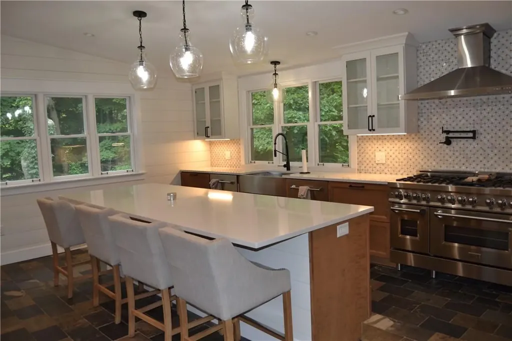 5 Algonquin Road Carmel NY 10512