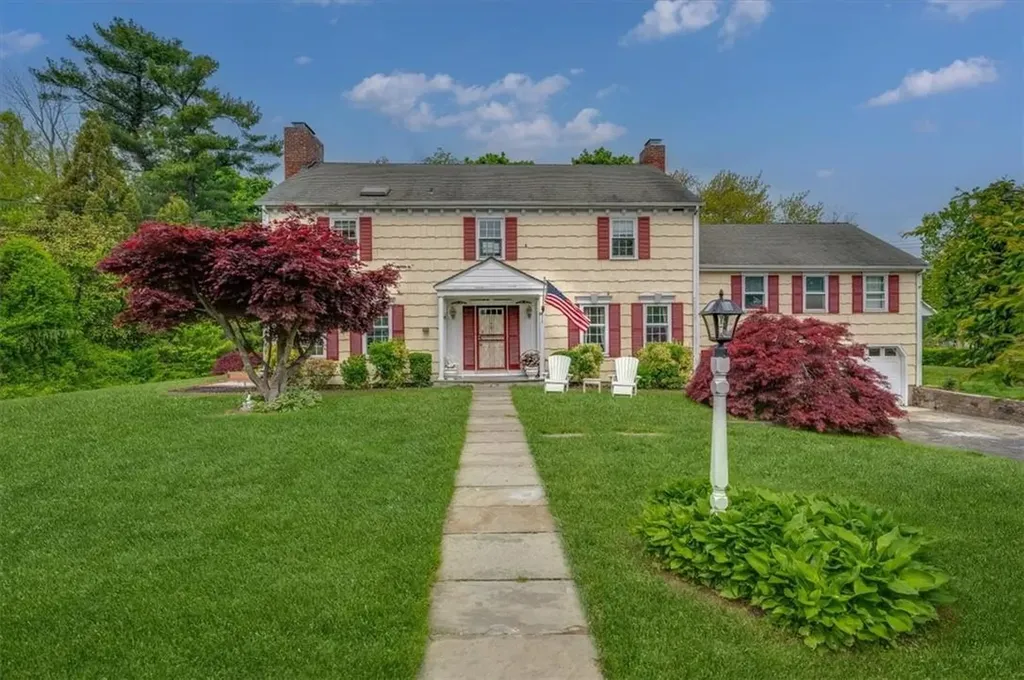 2 Wellhouse Lane Mamaroneck NY 10543