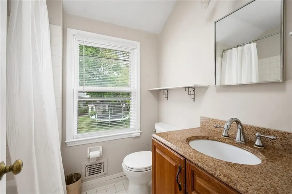 2 Wellhouse Lane Mamaroneck NY 10543