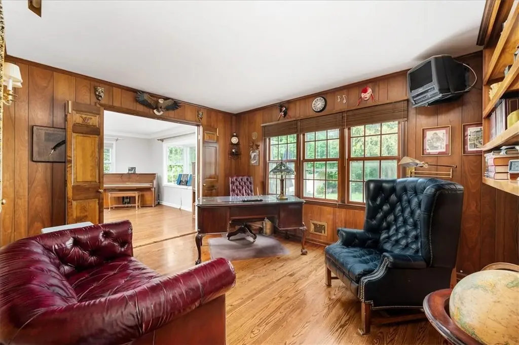 2 Wellhouse Lane Mamaroneck NY 10543