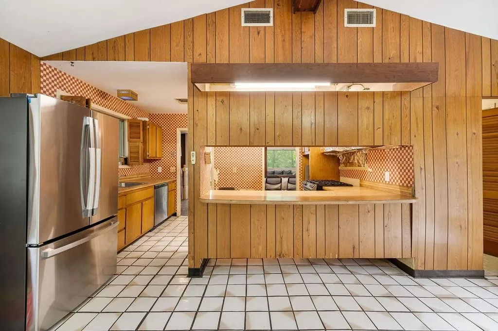 22 Halley Drive Pomona NY 10970