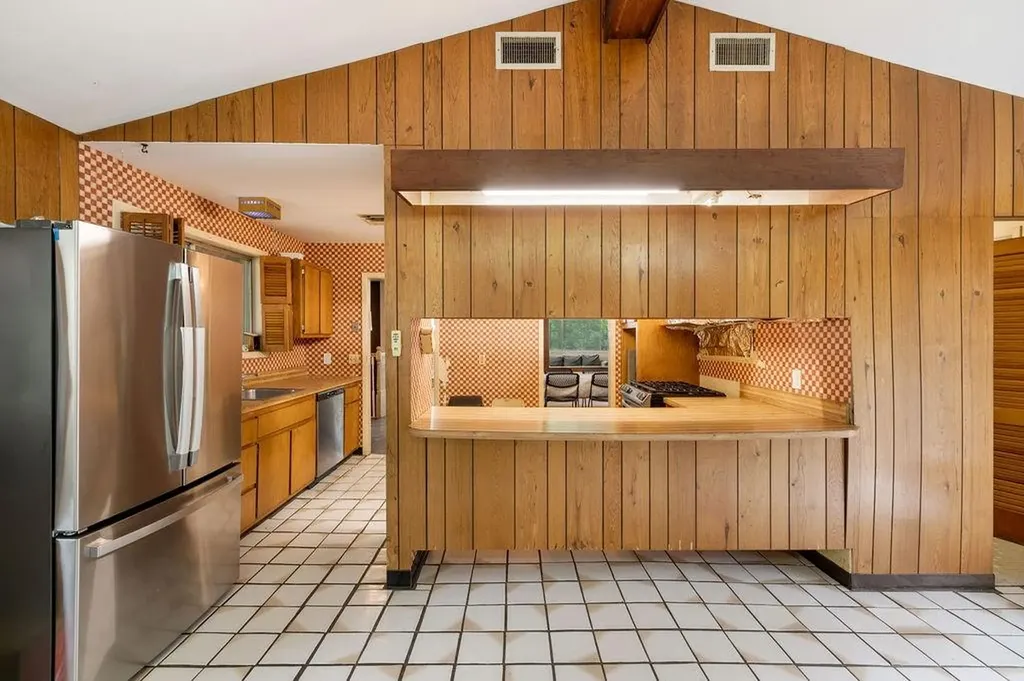 22 Halley Drive Pomona NY 10970