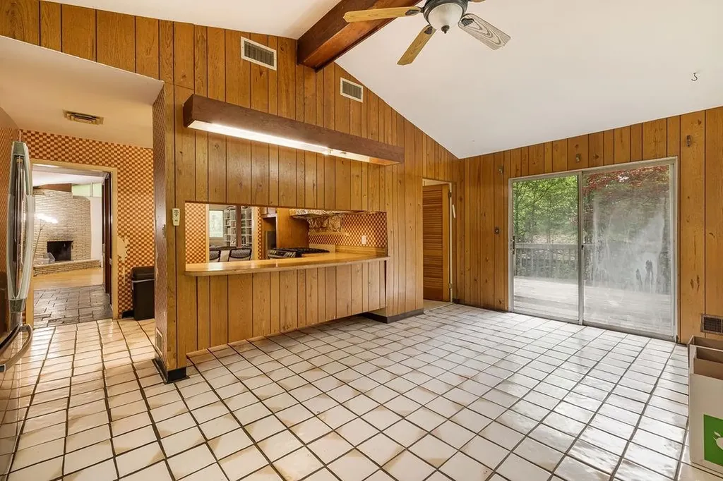 22 Halley Drive Pomona NY 10970