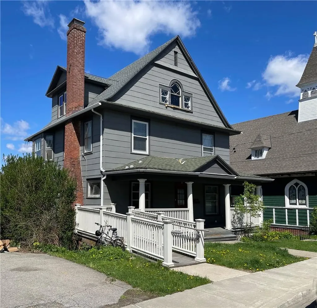 19 South Avenue Beacon NY 12508