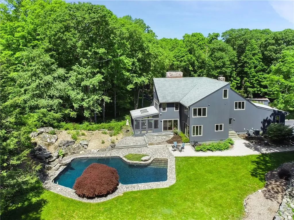 103 Old Hickory Way Bedford NY 10506