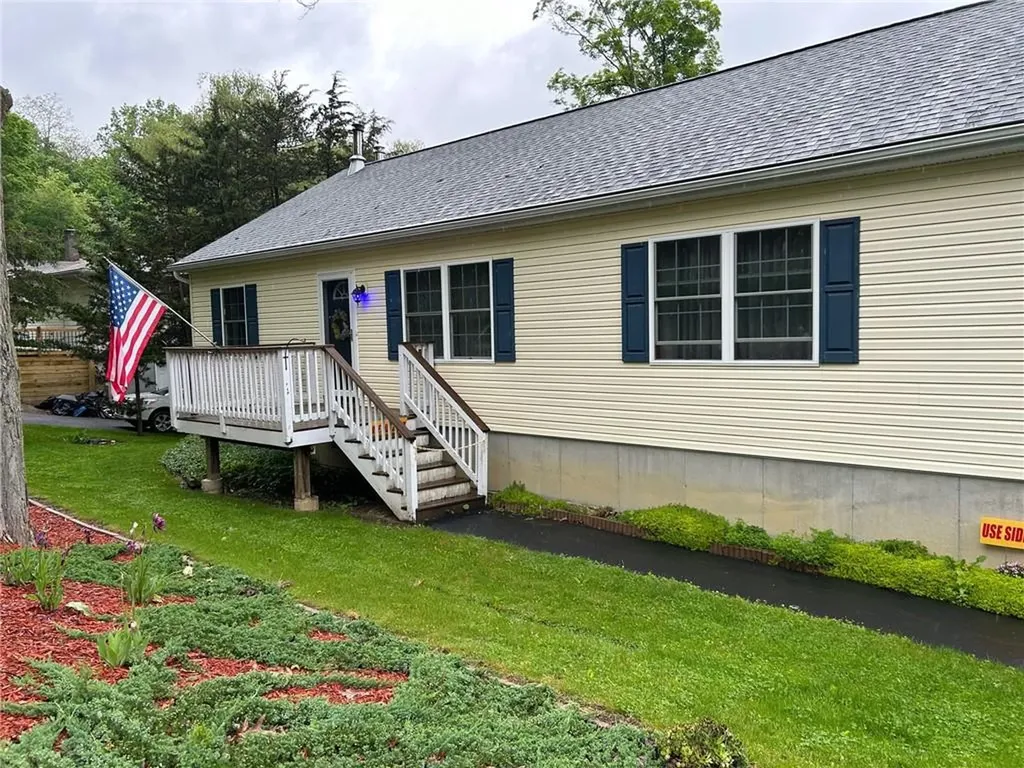 4 Maple Avenue Milton NY 12547