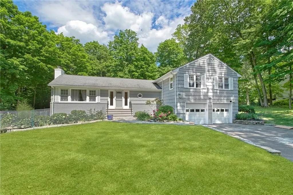 7 Cross Ridge Road Chappaqua NY 10514