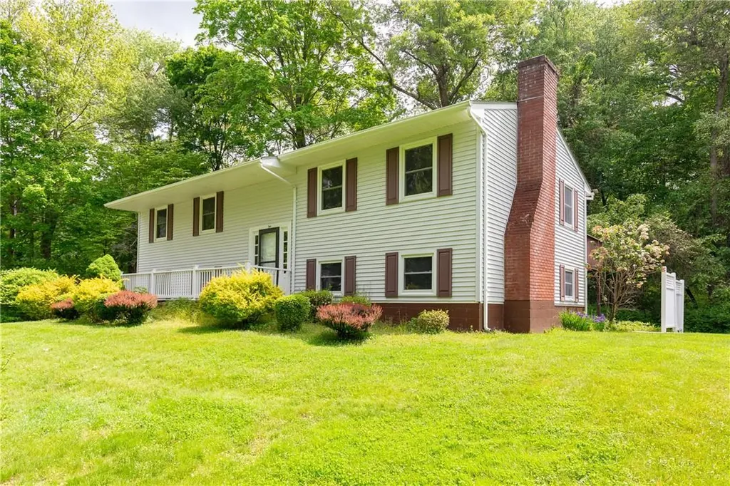 5 Short Court Poughkeepsie NY 12603