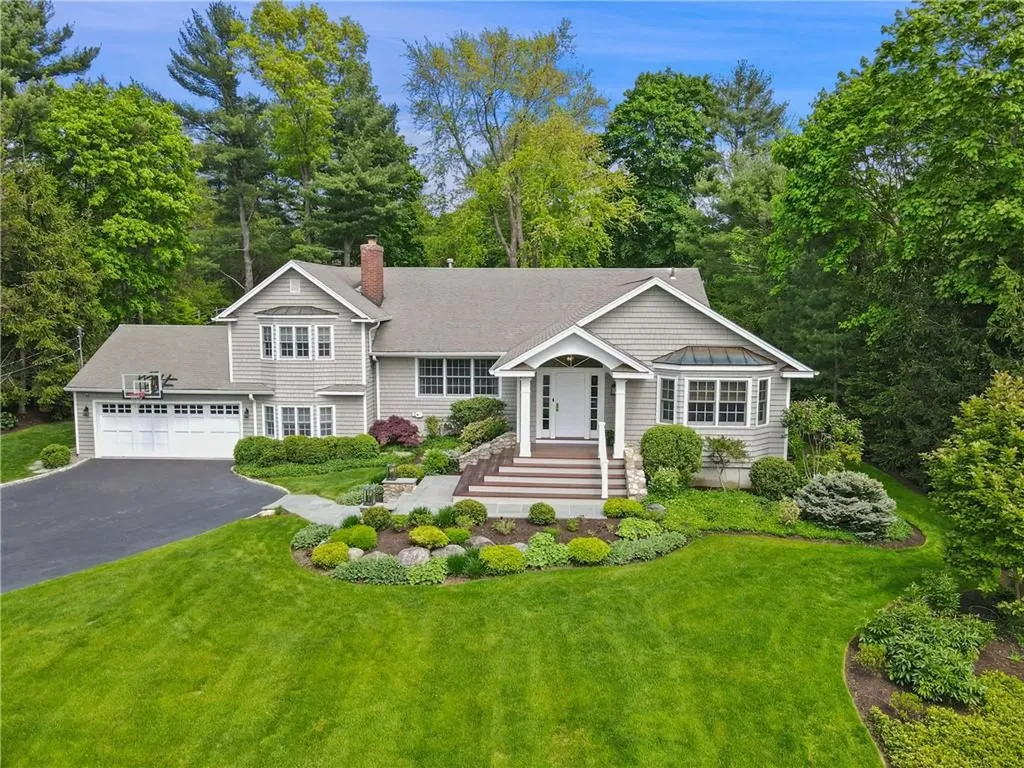 10 Evergreen Row Armonk NY 10504