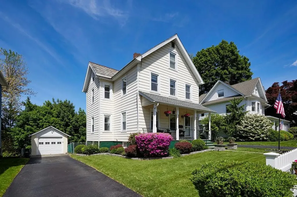 114 Nassau Place Peekskill NY 10566