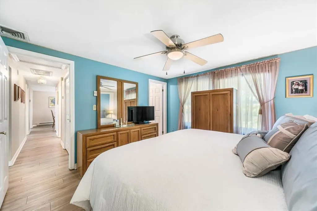 4 Lindy Drive Carmel NY 10512