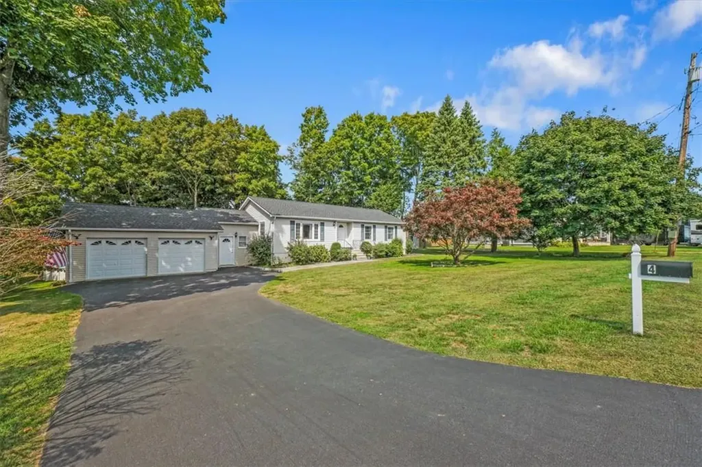 4 Lindy Drive Carmel NY 10512