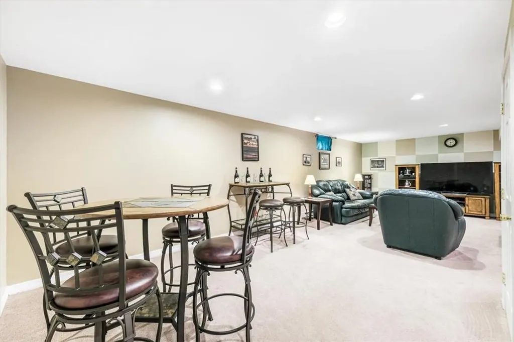4 Lindy Drive Carmel NY 10512