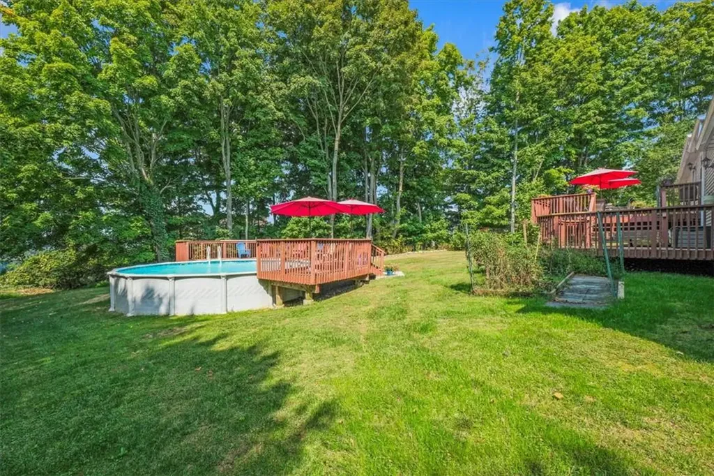 4 Lindy Drive Carmel NY 10512