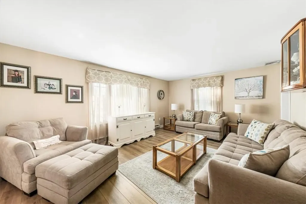 4 Lindy Drive Carmel NY 10512