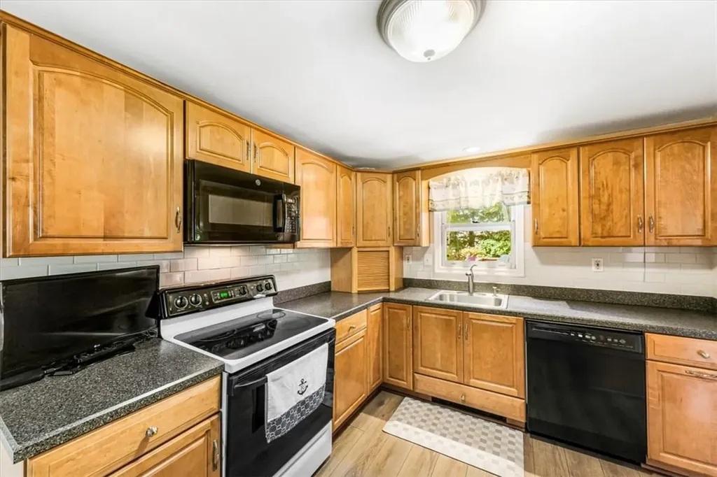 4 Lindy Drive Carmel NY 10512