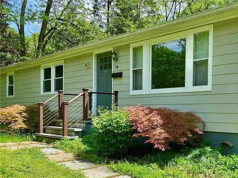 19 Crosmour Road Rhinebeck NY 12572