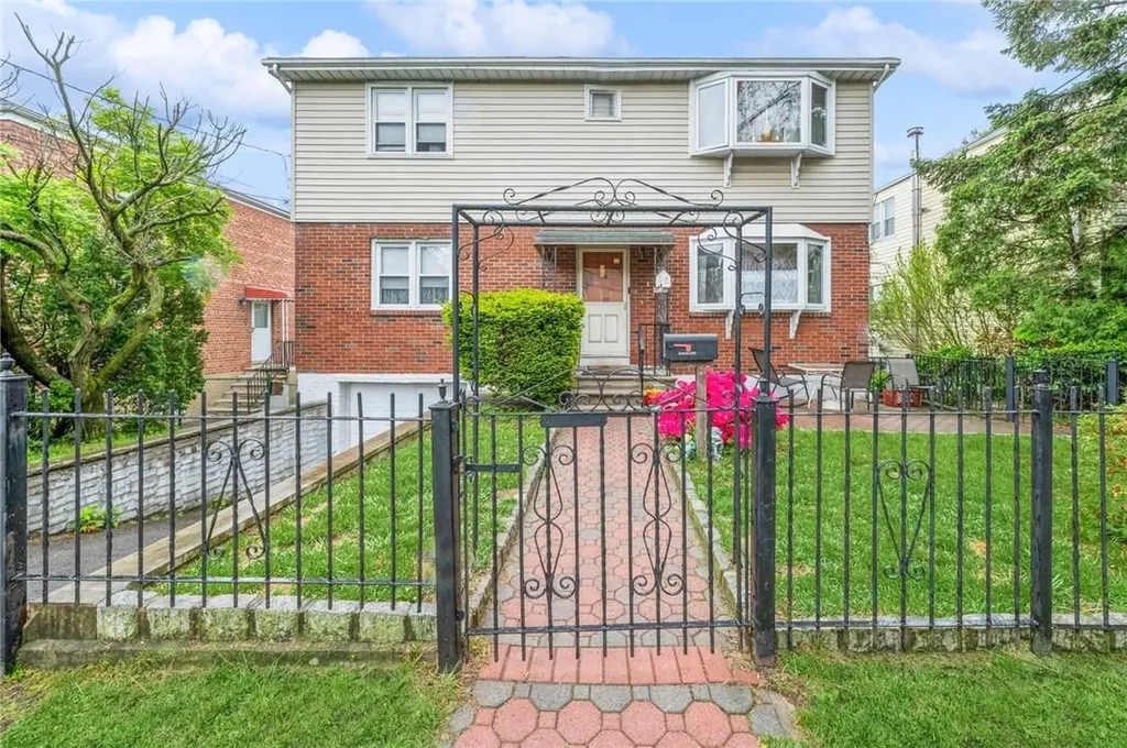98 Sterling Avenue Yonkers NY 10704