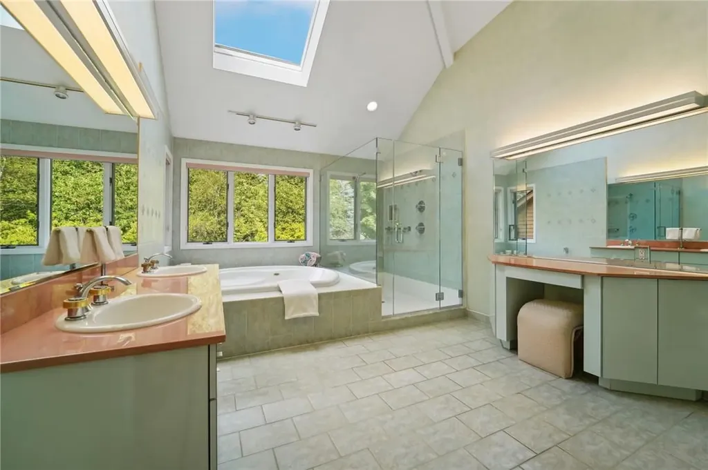 4 Blue Sky Drive Suffern NY 10901