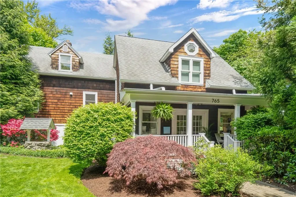 765 Forest Avenue Larchmont NY 10538